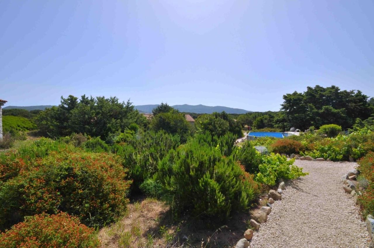 Apartamento Mare Di Ginepri Badesi Exterior foto